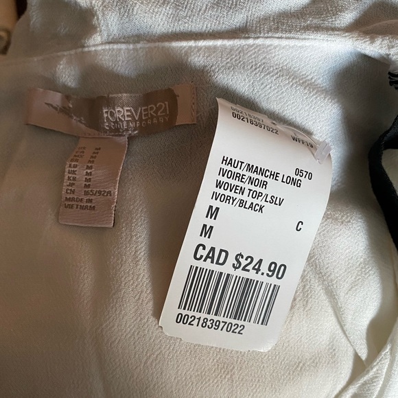 FORVER 21 long sleeve blouse new with tags - Picture 6 of 6